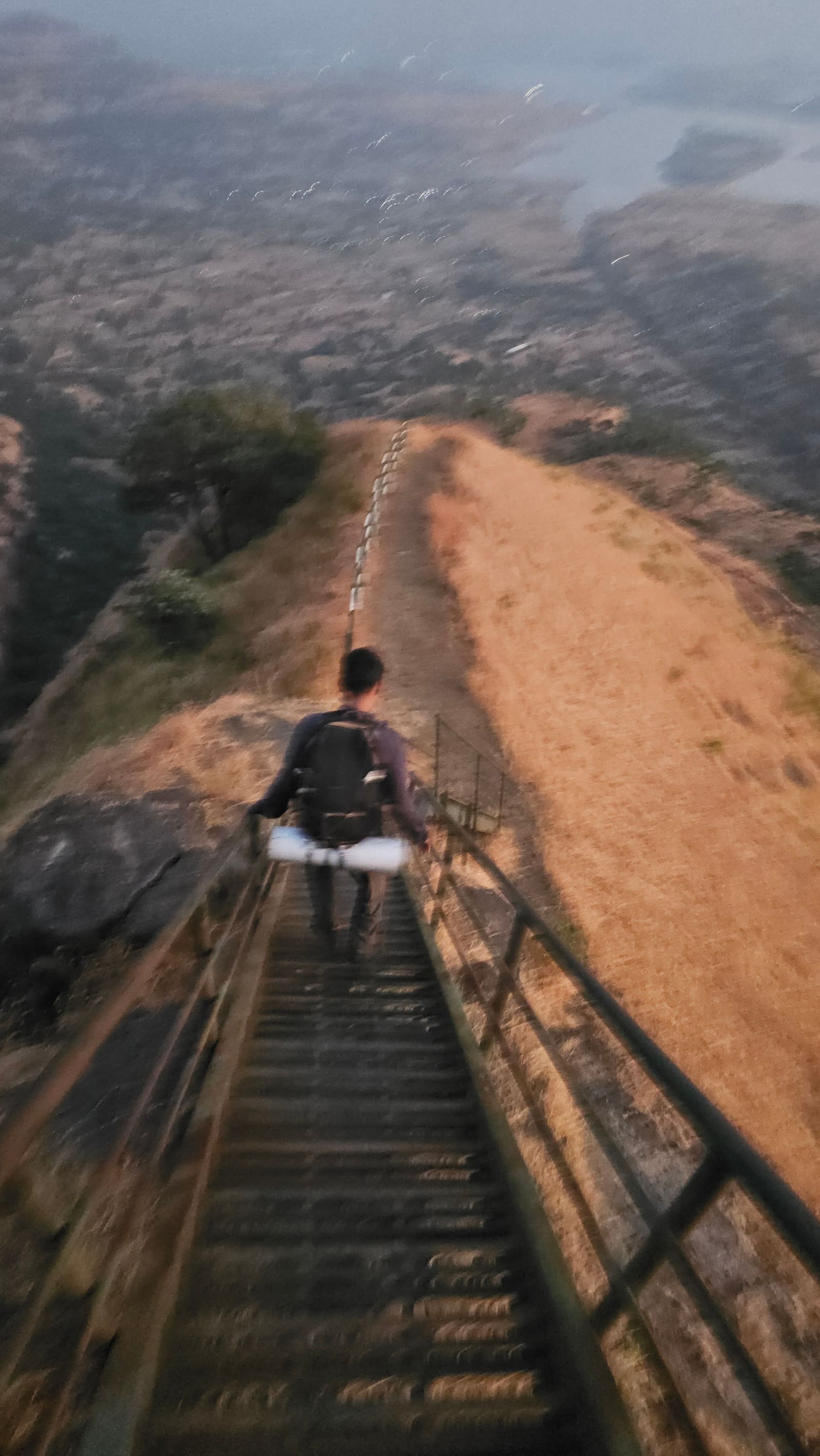 Iron ladder before Udadavne