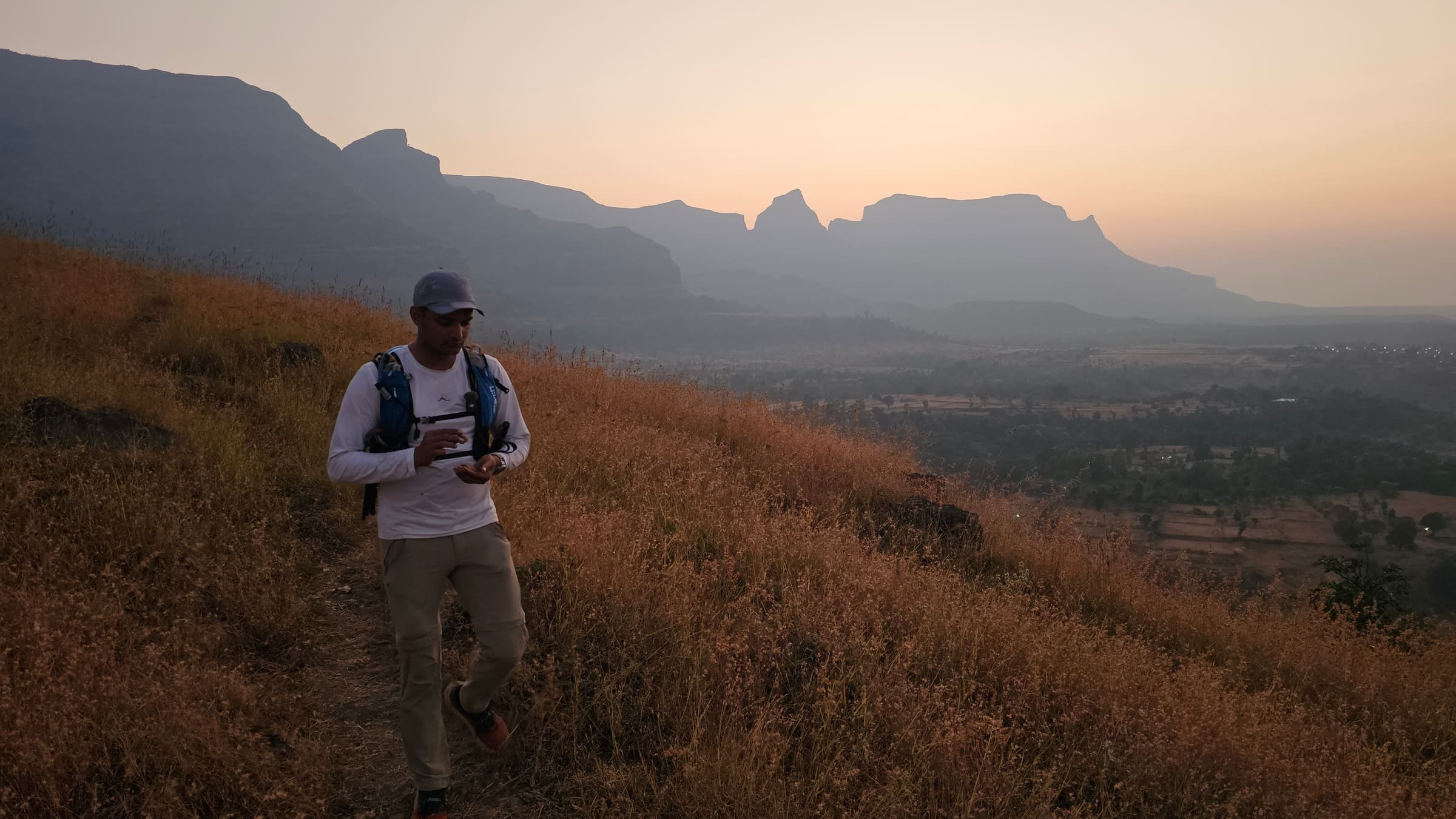 Kharketwasti to Ambewadi trail